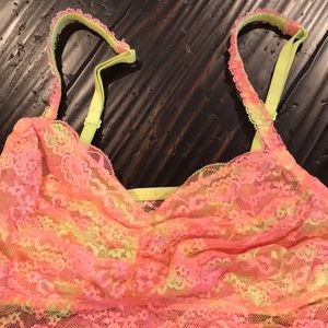 Victoria’s Secret Orange And Yellow Bra. Size MED.